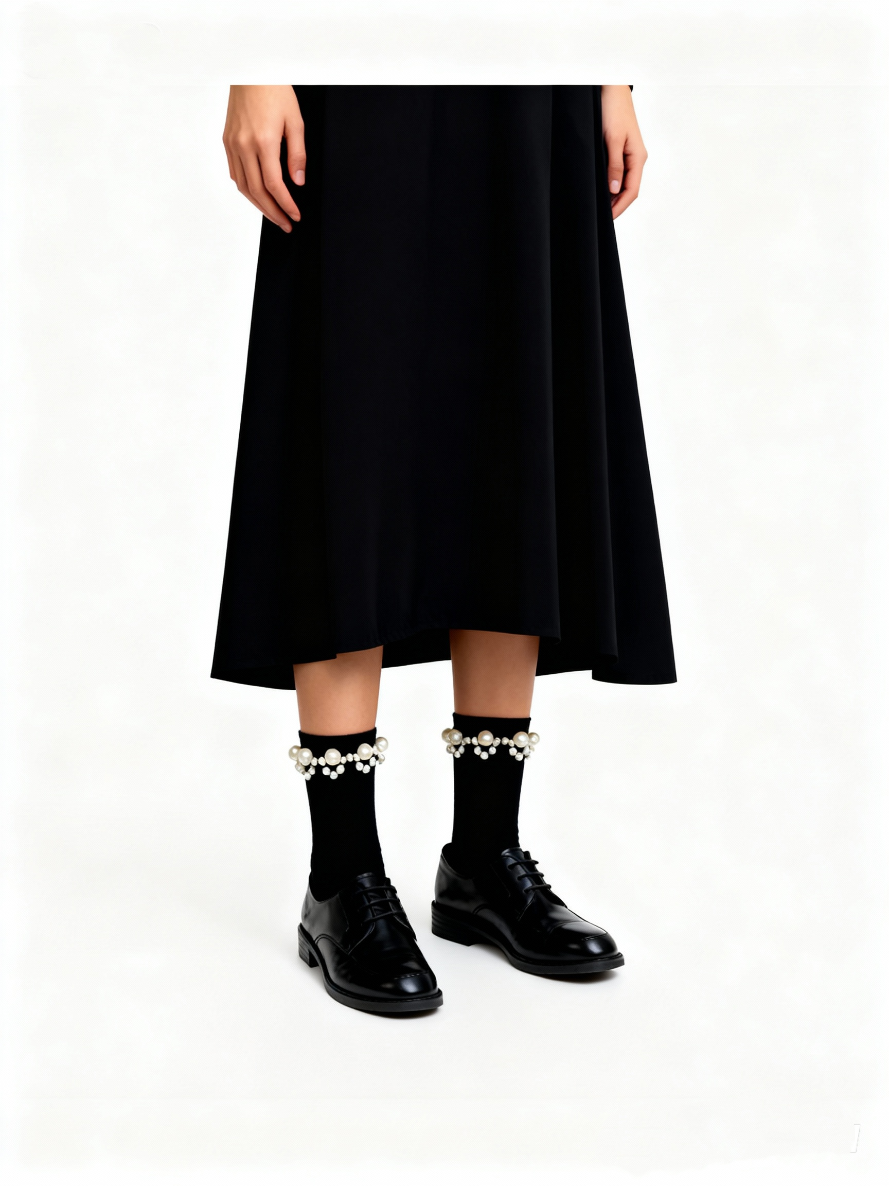 Pearl Trim Ankle Socks Black [HI]