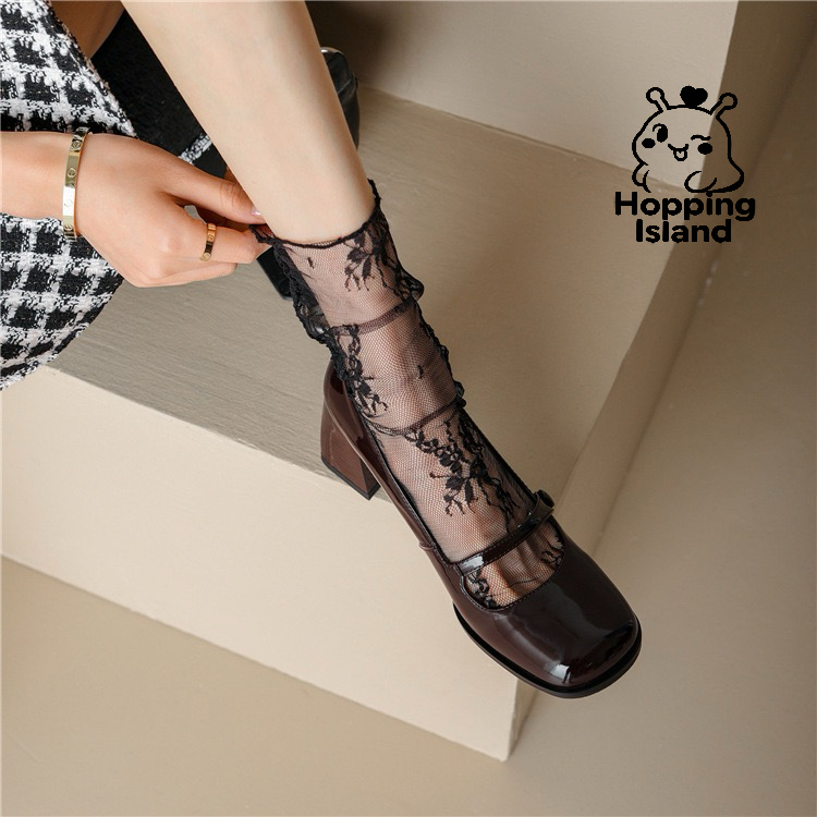 HI Floral Lace Petal Pattern Slouch Socks Black